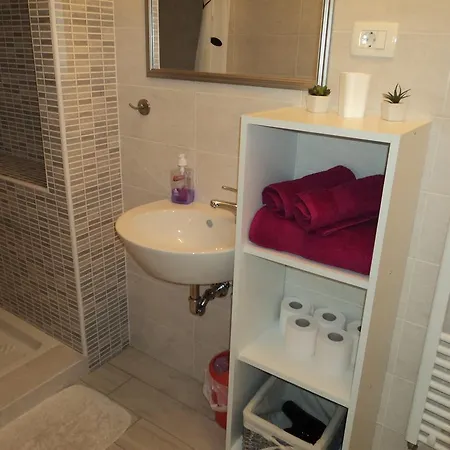 Md Apartment *